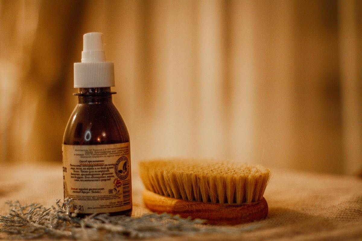 plastic scrub brush with water